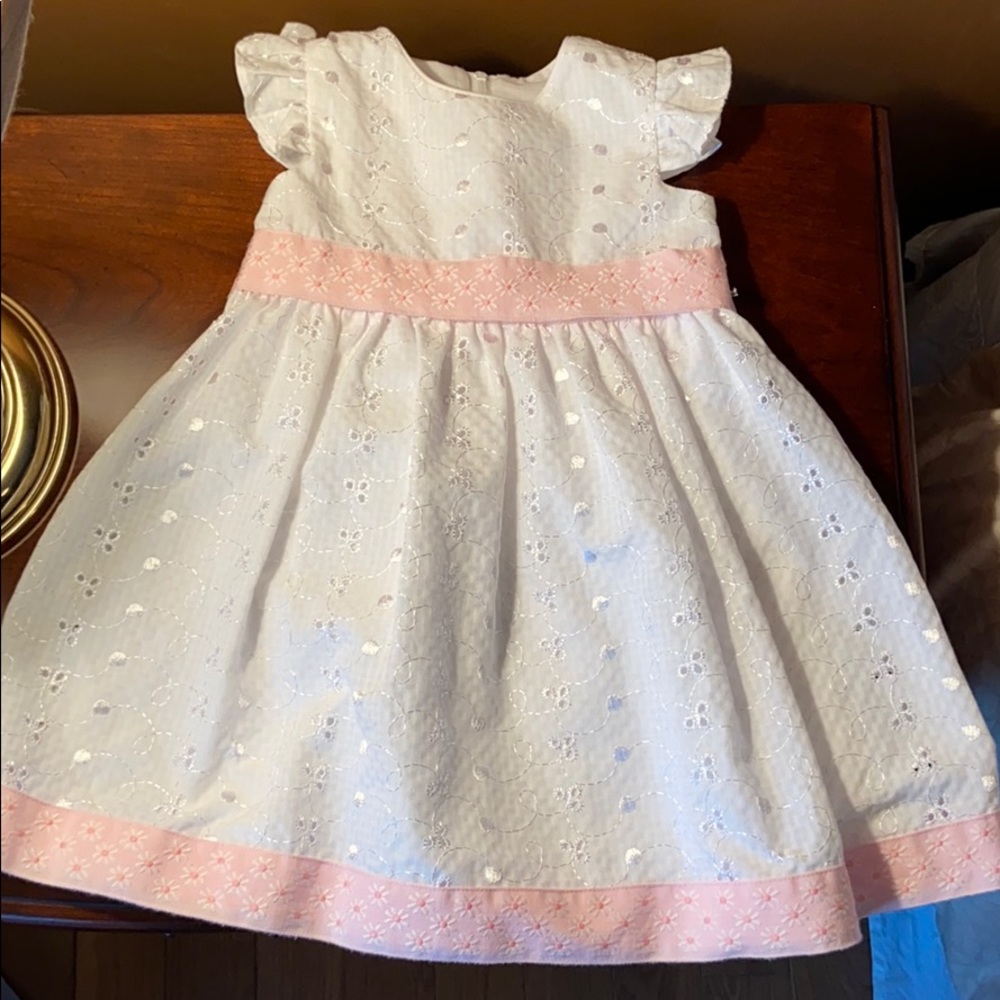 Beautiful White Dress, Flower Girl/Easter Dress